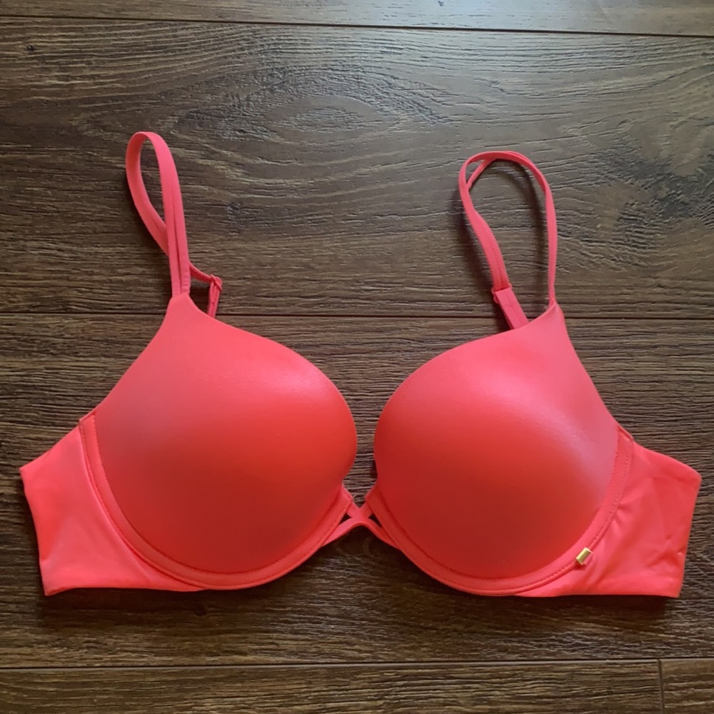 Victoria Secret Push Up Bra
